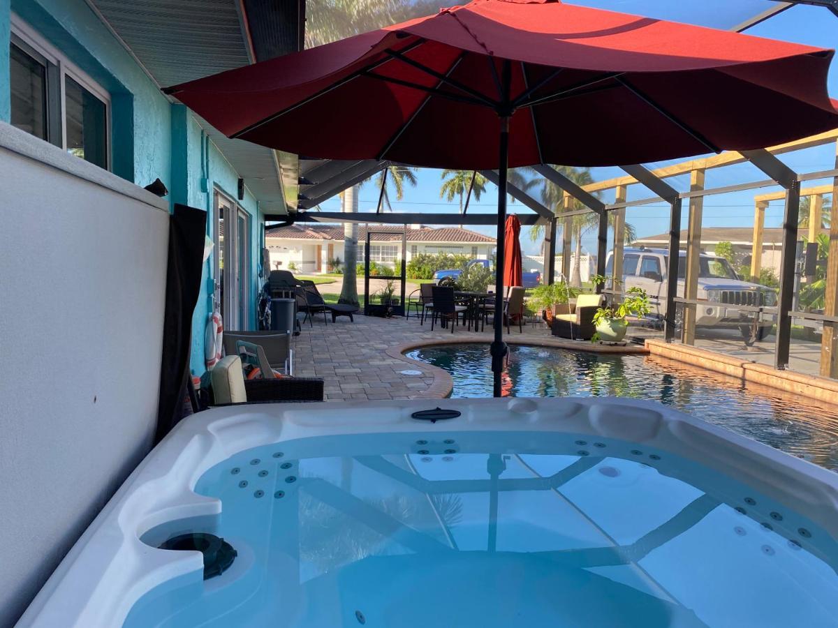 This Homestay Oasis Is The Cape'S Best Place To Stay Cape Coral Exterior photo